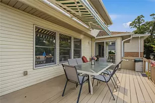 91 MacGregor Ave, Roslyn Heights, NY 11577 - Photo 28