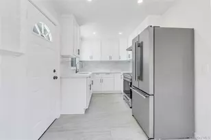 61 Herbert Cir, Patchogue, NY 11772 - Photo 10