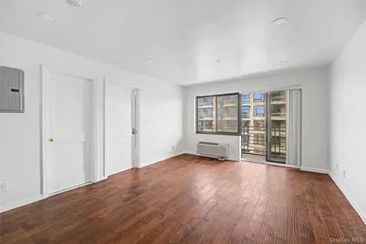 3138 137th Street #7B, Flushing, NY 11354 - Photo 4