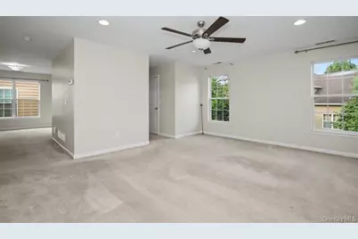 427 Vassar Place, Fishkill, NY 12524 - Photo 20