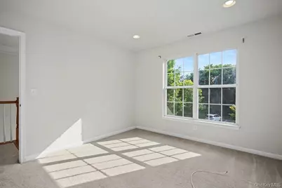 427 Vassar Place, Fishkill, NY 12524 - Photo 28