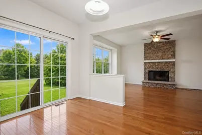 427 Vassar Place, Fishkill, NY 12524 - Photo 14