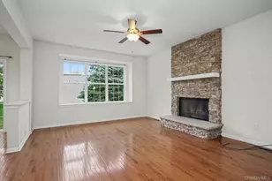 427 Vassar Pl, Fishkill, NY 12524 - Photo 6