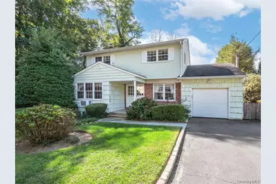 7 Locust Street, Glen Head, NY 11545 - Photo 8