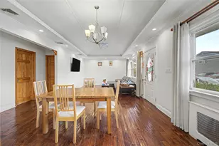 100 Memphis Ave, Floral Park, NY 11001 - Photo 6