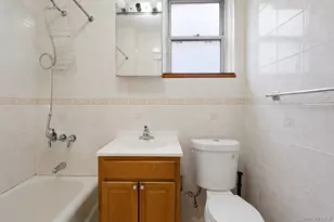 739 E 224th St, Bronx, NY 10466 - Photo 14