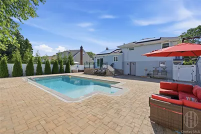 140 Intervale Avenue, Farmingdale, NY 11735 - Photo 34