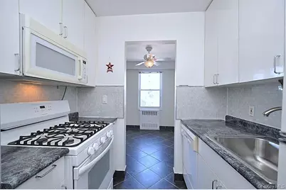 1853 Central Park Avenue #3F, Yonkers, NY 10710 - Photo 18