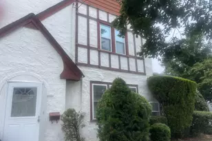 334 Westwood Rd, Woodmere, NY 11598 - Photo 2