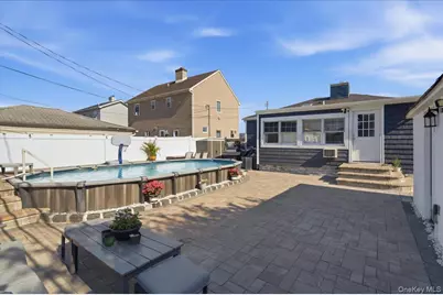 34 Polk Street, Freeport, NY 11520 - Photo 20