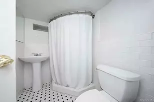 1541 E 95th St, Brooklyn, NY 11236 - Photo 8