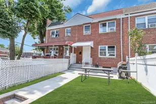 24-32 87th St, East Elmhurst, NY 11369 - Photo 2
