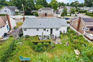 1219 Warwick St, Uniondale, NY 11553 - Photo 22