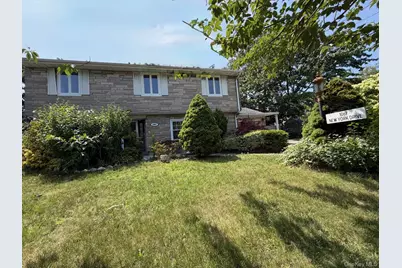 1067 N New York Drive, Massapequa, NY 11758 - Photo 1