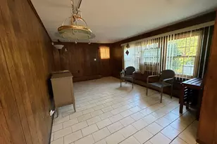 1067 N New York Dr, Massapequa, NY 11758 - Photo 10