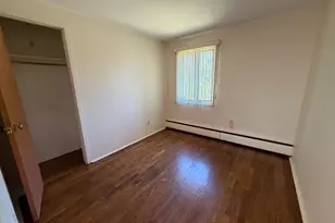 1067 N New York Dr, Massapequa, NY 11758 - Photo 18