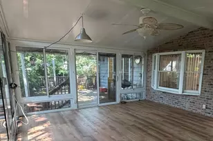 1067 N New York Dr, Massapequa, NY 11758 - Photo 4