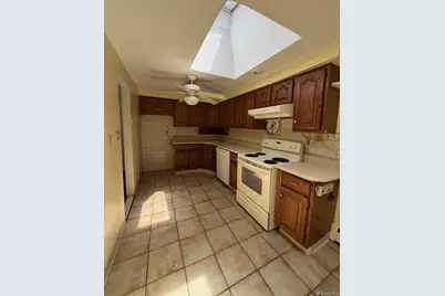 1067 N New York Drive, Massapequa, NY 11758 - Photo 20