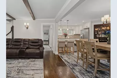 3980 Park Avenue, Seaford, NY 11783 - Photo 6