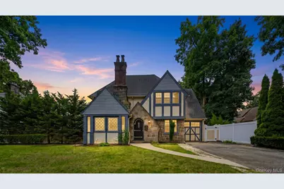 3980 Park Avenue, Seaford, NY 11783 - Photo 1