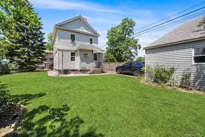 6005 168th Street, Fresh Meadows, NY 11365 - Photo 18