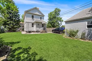 60-05 168th St, Fresh Meadows, NY 11365 - Photo 18