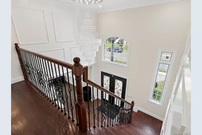 858 Prescott Street, Valley Stream, NY 11580 - Photo 10