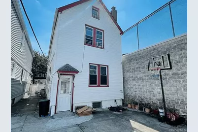 15013 118th Avenue, Jamaica, NY 11434 - Photo 2