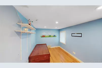 145 Kingston Boulevard, Island Park, NY 11558 - Photo 26