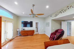145 Kingston Blvd, Island Park, NY 11558 - Photo 20