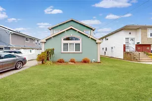 145 Kingston Blvd, Island Park, NY 11558 - Photo 8