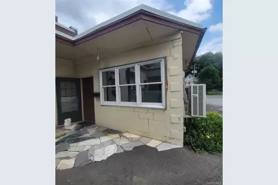 11 Washington Avenue, Suffern, NY 10901 - Photo 1