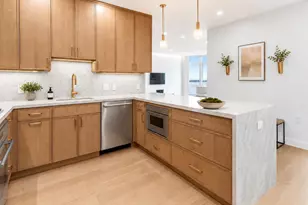 350 Albany St, New York, NY 10280 - Photo 2