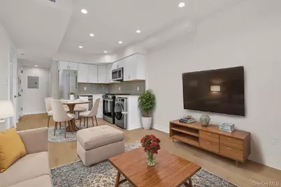 2525 31st Avenue #7A, Astoria, NY 11106 - Photo 2