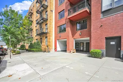 2525 31st Avenue #7A, Astoria, NY 11106 - Photo 18