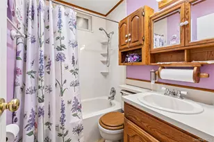 62 Sharp St, Patchogue, NY 11772 - Photo 8