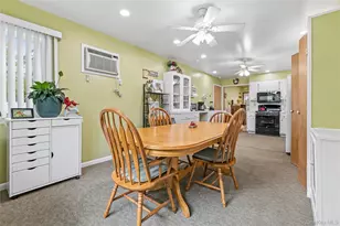 62 Sharp St, Patchogue, NY 11772 - Photo 6