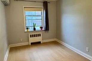 138-46 68th Dr, Flushing, NY 11367 - Photo 14