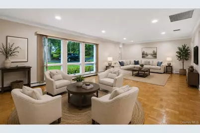 4 Durham Drive, Dix Hills, NY 11746 - Photo 14