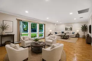 4 Durham Dr, Dix Hills, NY 11746 - Photo 14