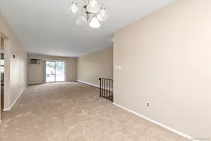 25 Springwood Dr, North Babylon, NY 11703 - Photo 10
