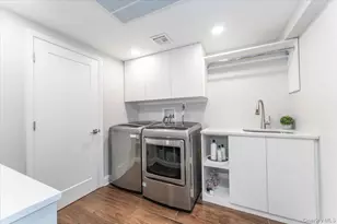 266 Rockaway Tpke, Cedarhurst, NY 11516 - Photo 28