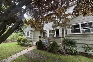 8 Windus Dr, Shirley, NY 11967 - Photo 2