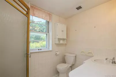 199 N Country Road, Port Jefferson, NY 11777 - Photo 36