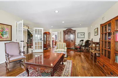 39 Woodhaven Drive, New City, NY 10956 - Photo 12