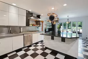 39 Woodhaven Dr, New City, NY 10956 - Photo 10