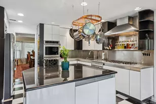 39 Woodhaven Dr, New City, NY 10956 - Photo 8