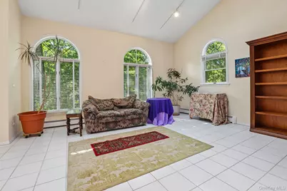 39 Woodhaven Drive, New City, NY 10956 - Photo 16