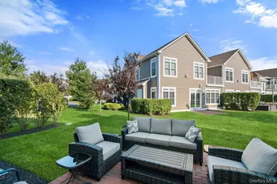 46102 Silver Birch Lane, Plainview, NY 11803 - Photo 42