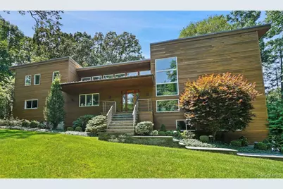 116 Davids Way, Bedford Hills, NY 10507 - Photo 2
